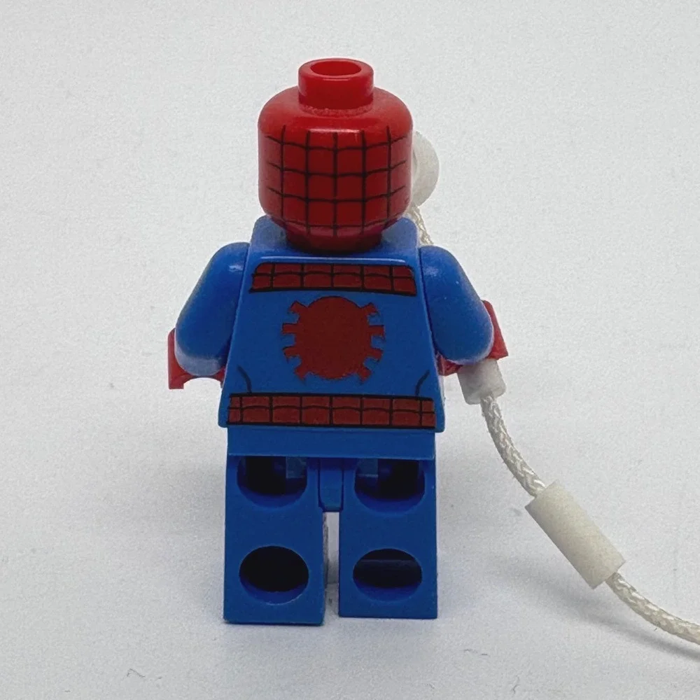 LEGO Marvel Super Heroes Spider-Man Minifigure sh038 with Web String Accessory